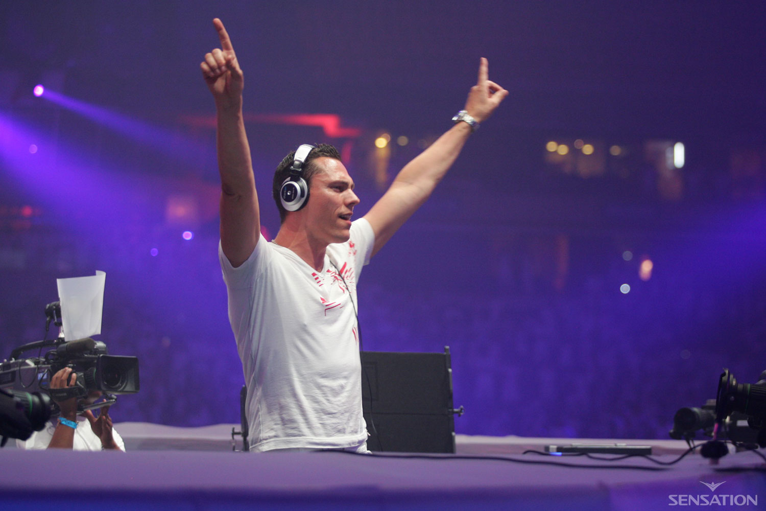 Tiësto è tornato a fare Trance con nuova musica