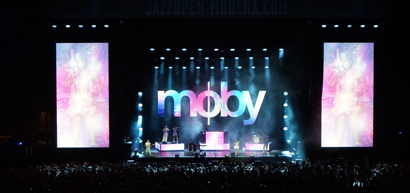 Moby incanta il Jazz Open Modena con un live memorabile